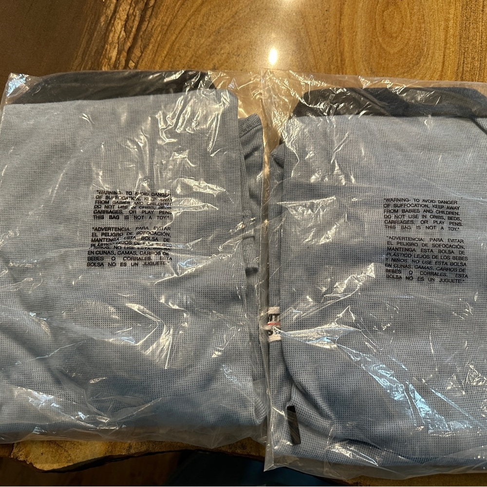 Women’s USPS Retail Clerk Polo’s - Picture 3 of 3
